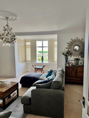 Lounge- click for photo gallery